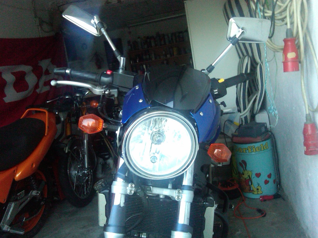 IMG00279-20100815-1923v.jpg