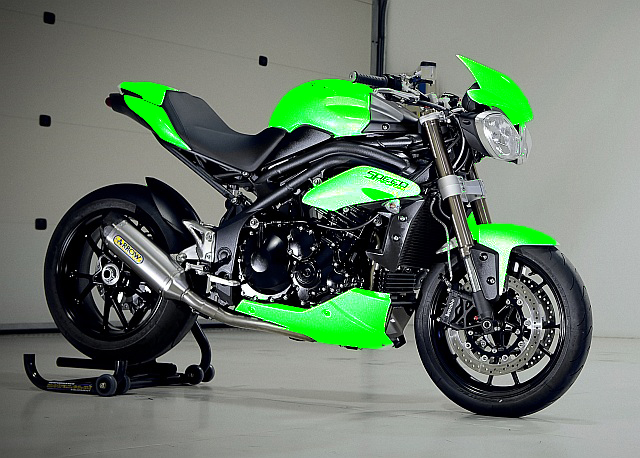 speed_triple_kawa.jpg