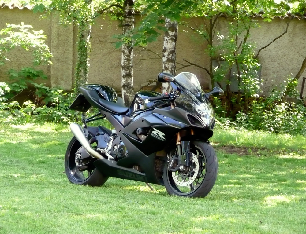 GSXR1000K5-Web.jpg