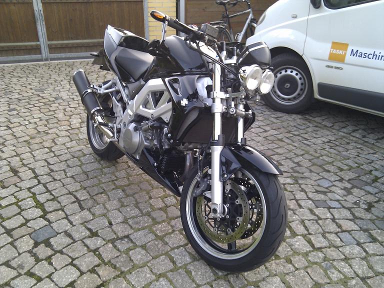 sv1000 mit Kühlervk.jpg
