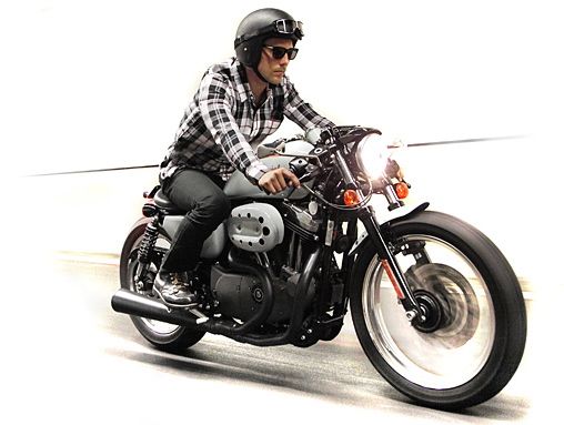 Deus-Bikes-V-Twin-Cafe-Racer-Bild-01.jpg