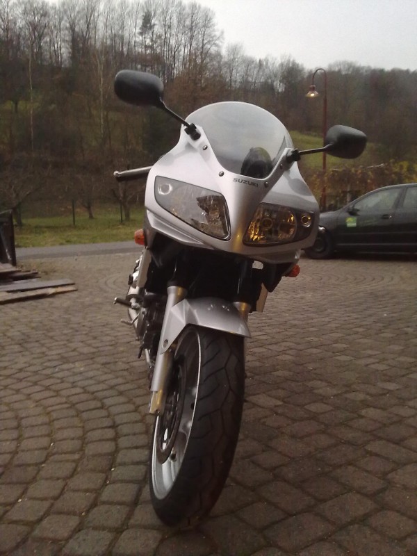 25112011100.jpg