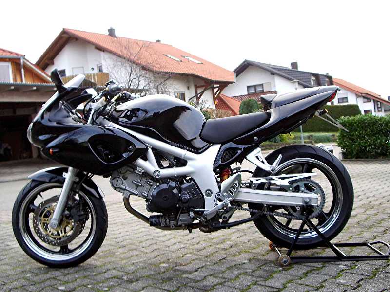 Kopie vonSV 650S Black Edition 047.jpg