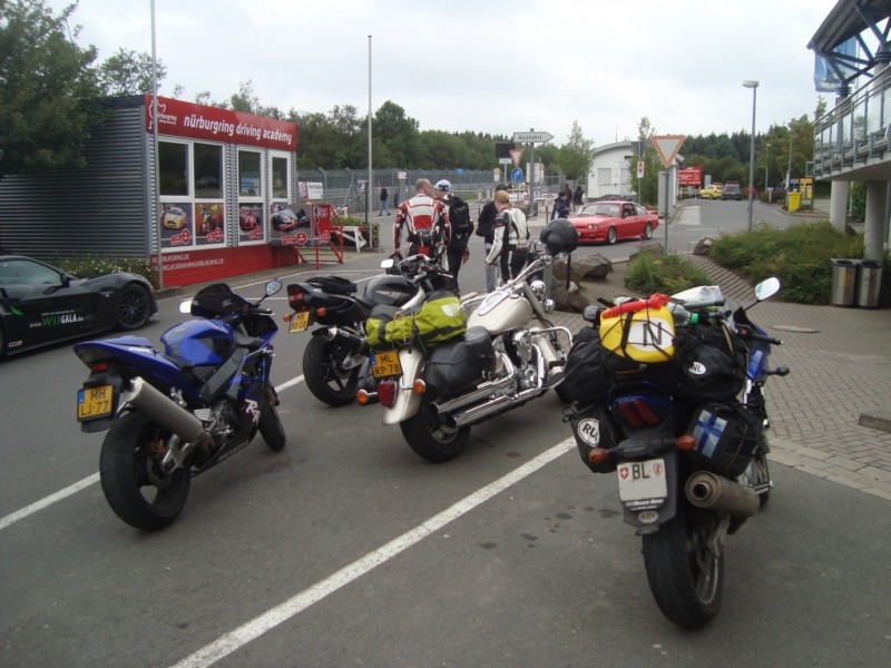 99a.JPG