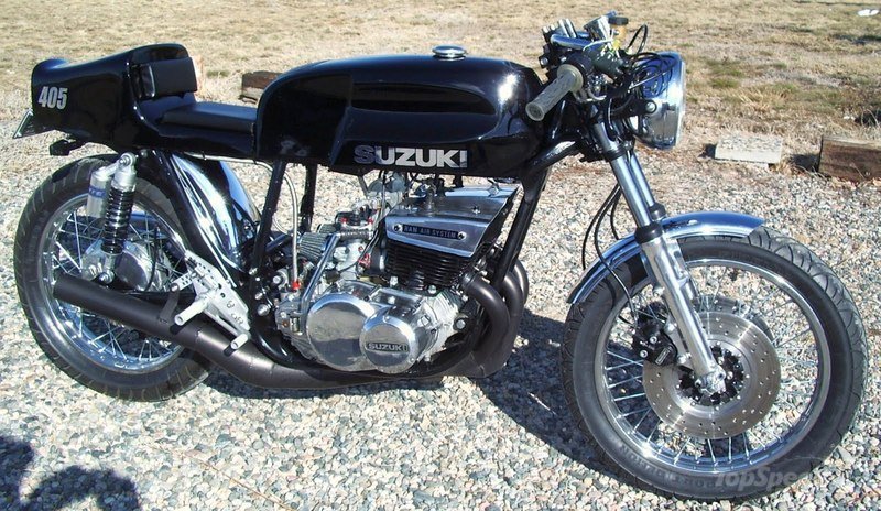 suzuki-gt550-caf-rac-2_800x0w.jpg