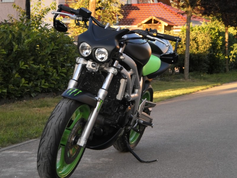 Front Maske 1 klein.jpg