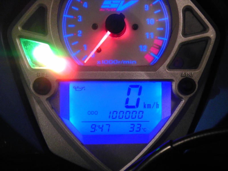 100.000_Forum.jpg