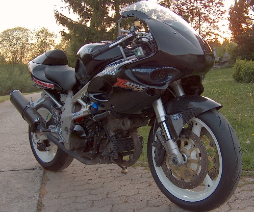 HPIM0905 web1.JPG