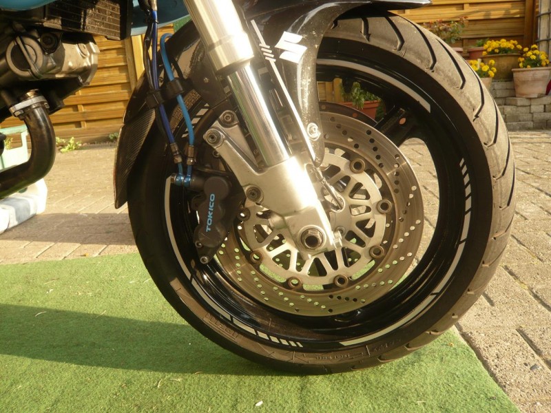 FRont_2a.jpg