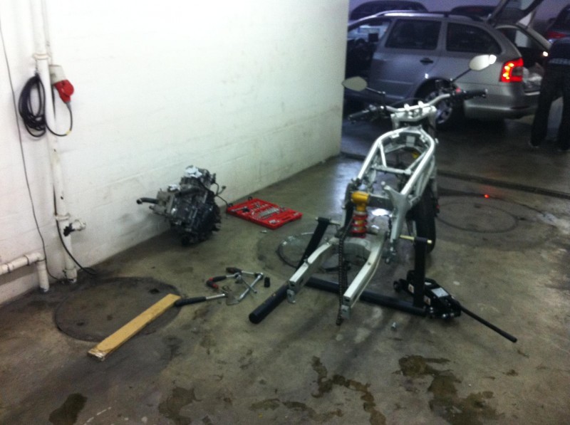 ohne Motor.JPG