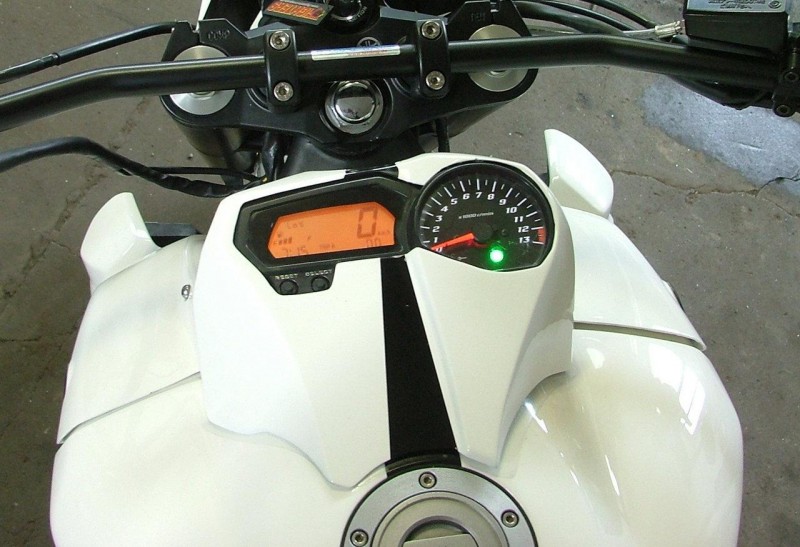 sonder_tankcover.JPG