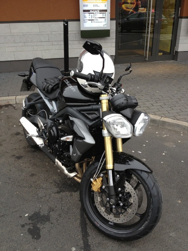 Triple 1.jpg (941.94 KiB) 4286 mal betrachtet Triple 1.jpg