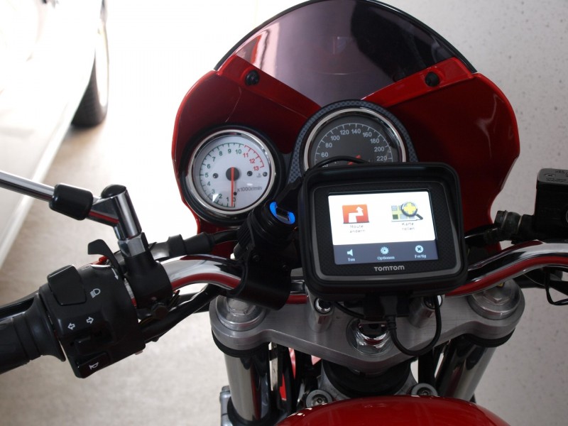 E3290268 (Large).JPG