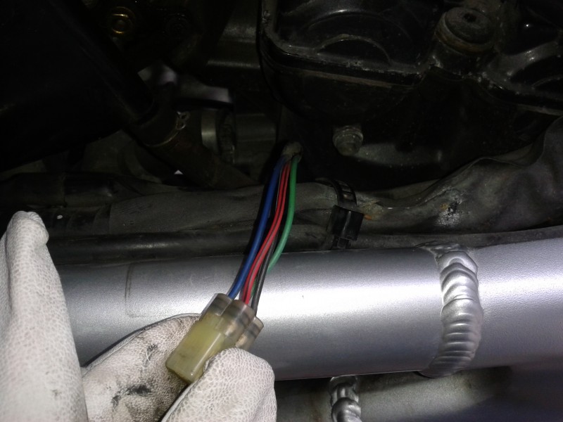 Stecker, kabel neutralschalter.jpg