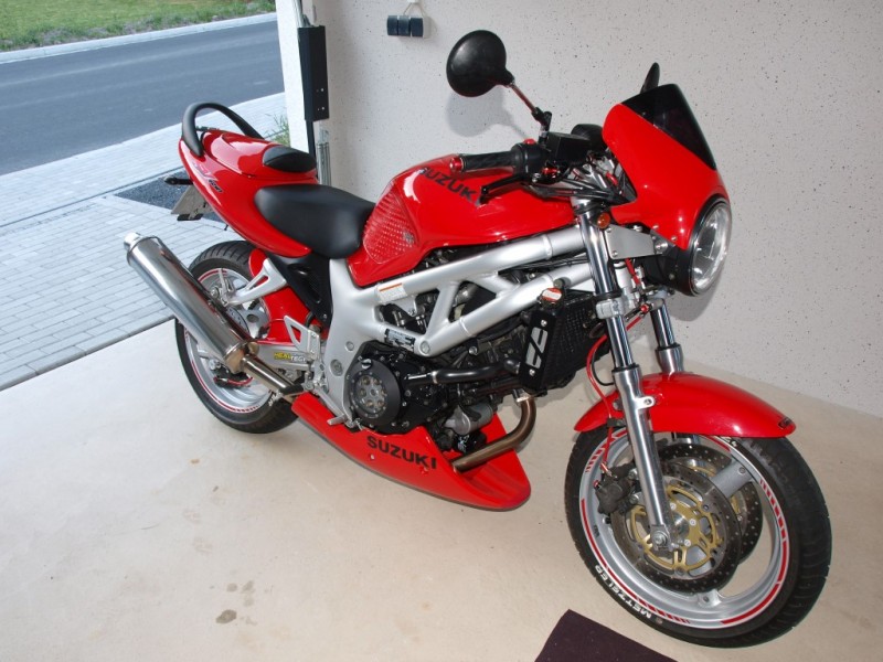 E3050659 (Medium).JPG