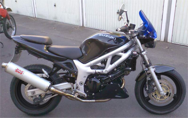 Felgen und Teile schwarz lackiert.jpg