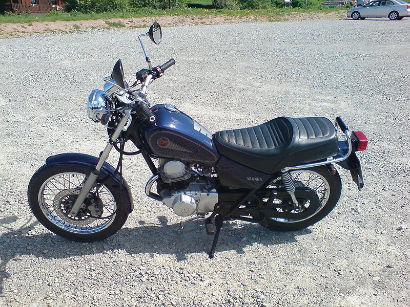 800px-Yamaha_SR_125.jpg
