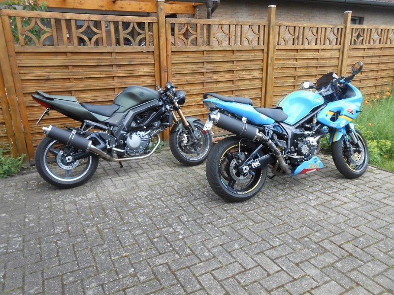SV650 K2 und K4.JPG