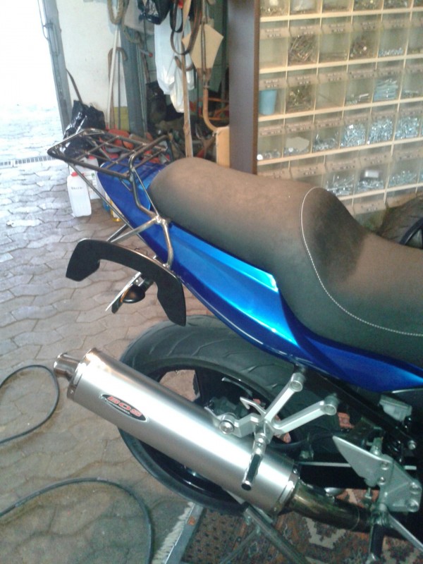 C-Bow montiert ohne Taschen rechts.jpg