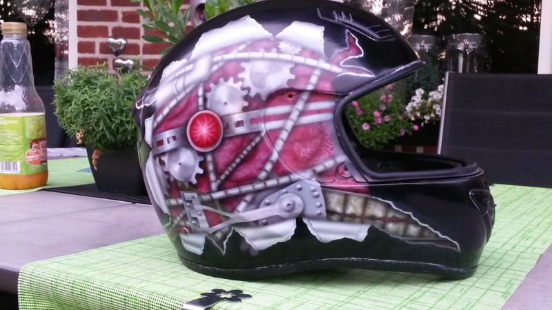 Helm02.jpg