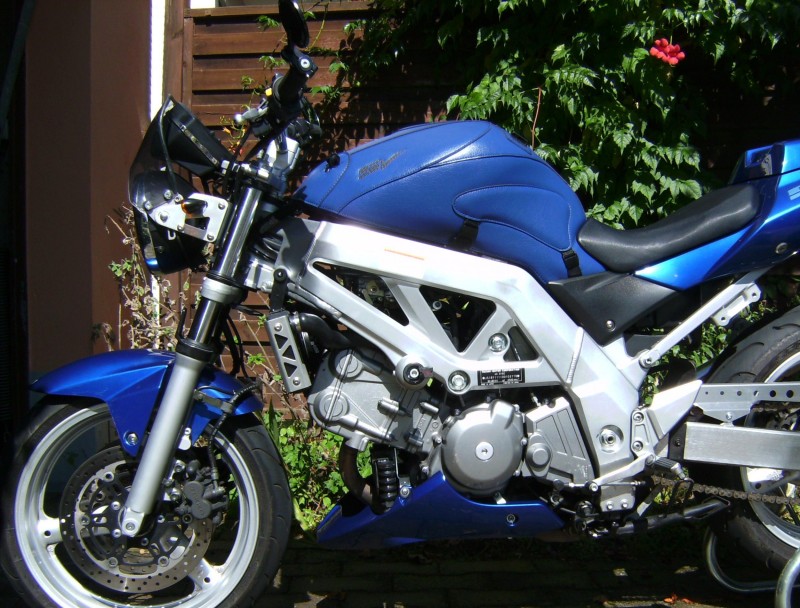 sv650 001.jpg