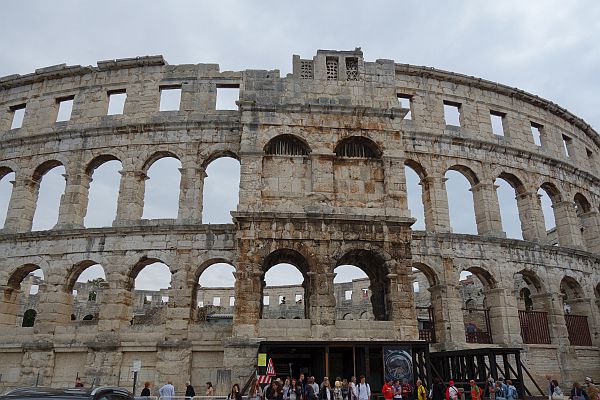 04_Tour2_05_Pula.JPG