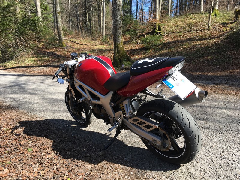 SV1723_03.jpg