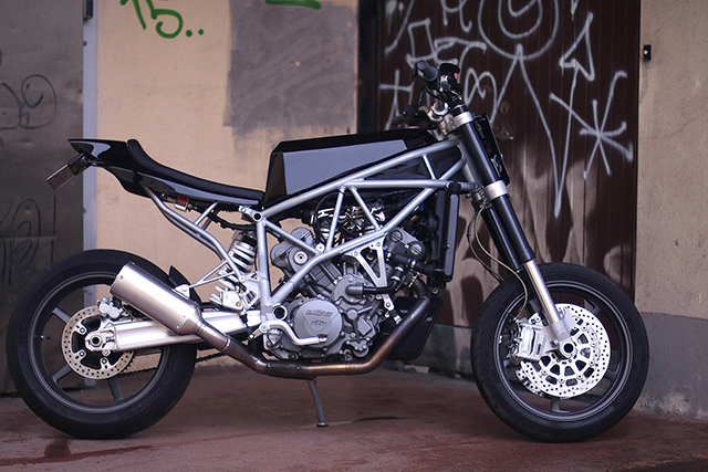 KTM_STREET_TRACKER_4.jpg