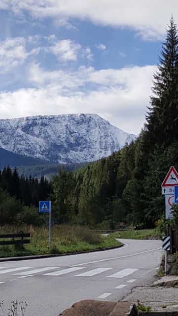 Schnee und Berge.jpg