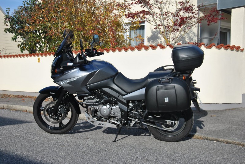 DL 650 VStrom (1).JPG