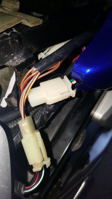 Stecker1.jpg