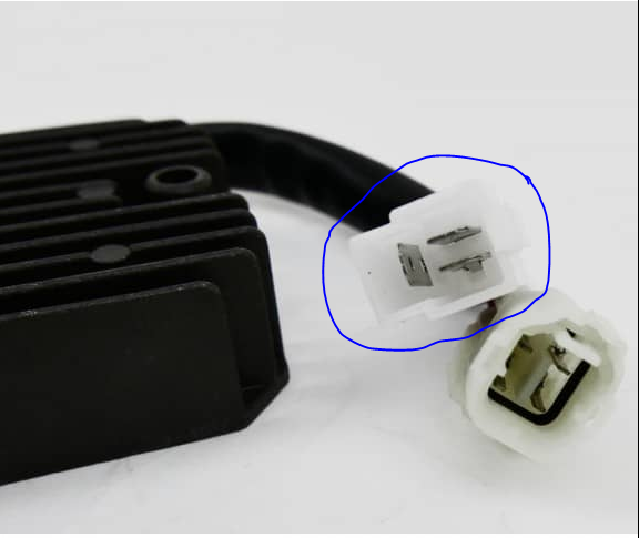 Stecker Batterieregler.PNG