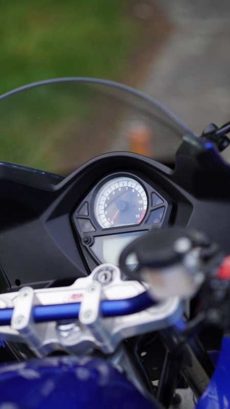 Sv650 COCKPIT.JPG