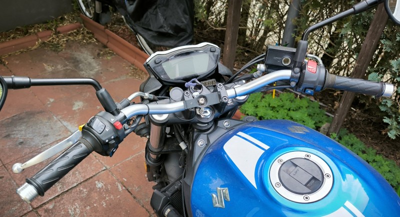 SV650TRW Lenker.jpg
