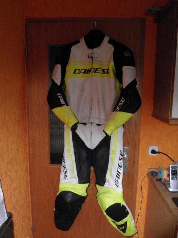 Dainese6.JPG