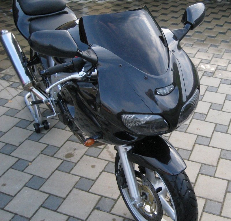SV650S_02.jpg
