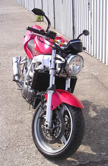 sv 1000 vorn.jpg